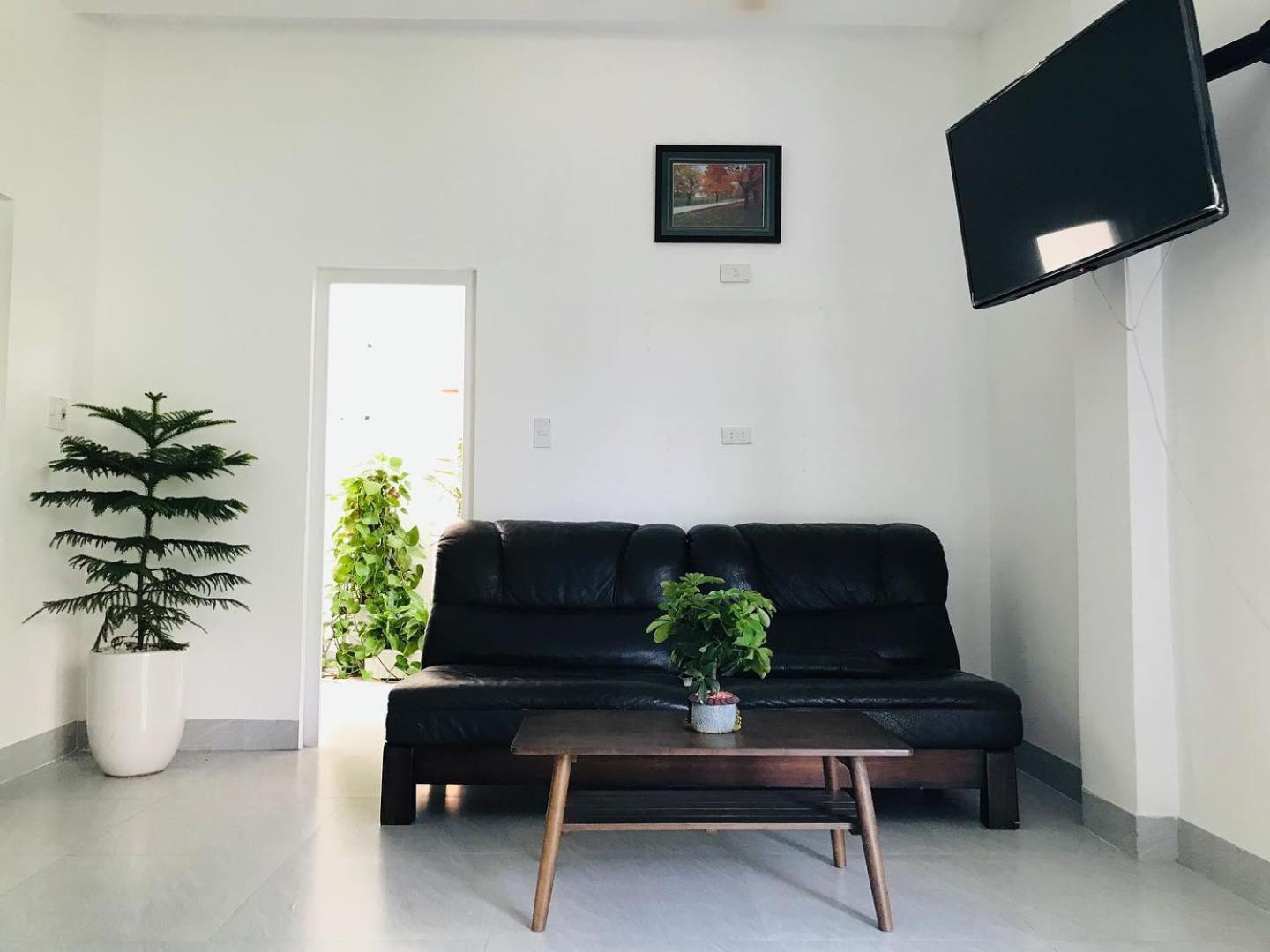 Local White House - Ecofriendly Homestay Дананг Экстерьер фото